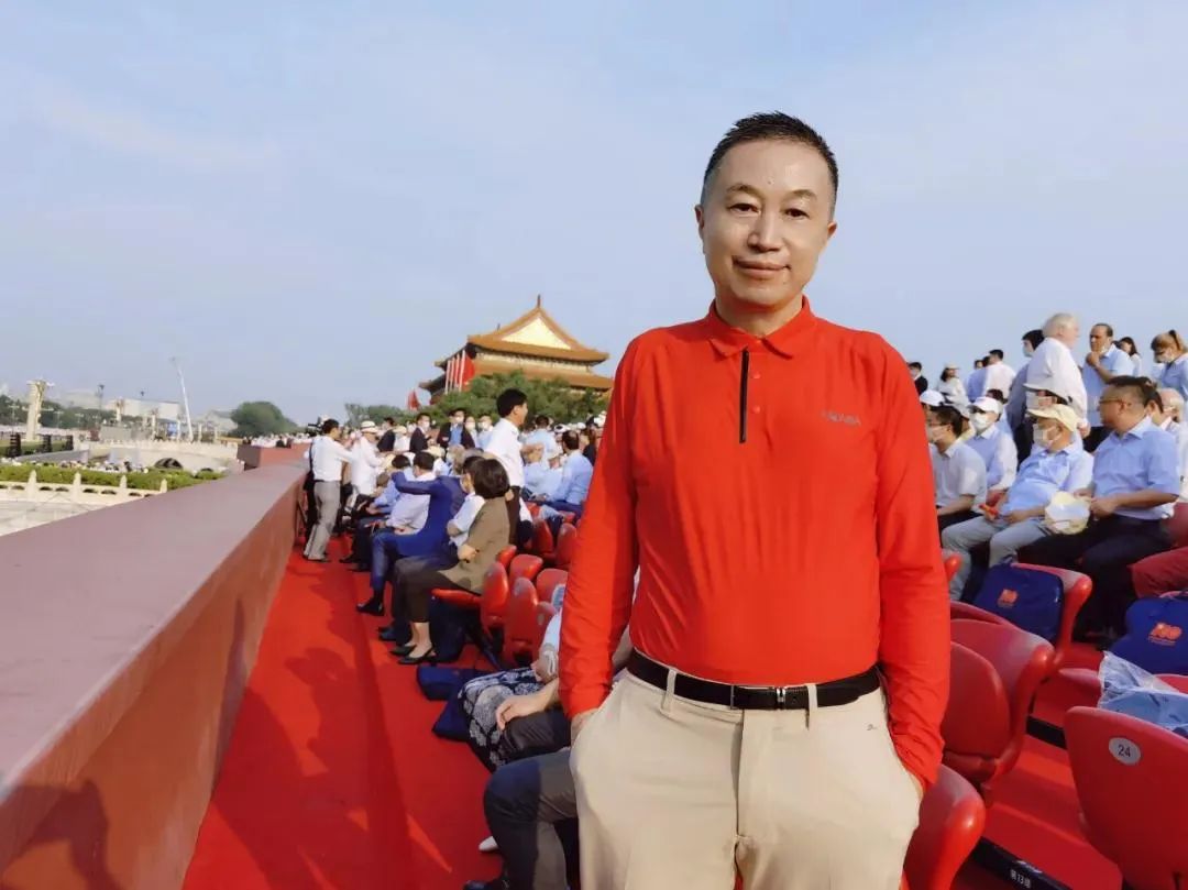 《中華英才》陳利浩：跨界“學(xué)者” “微言”大義